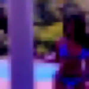Bukola de Vaulx, 39 ans - plan cul sans prise de tête