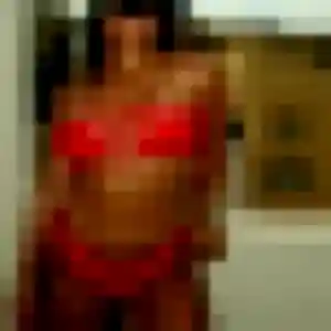 Découvre Pascaline, 22 ans à Vauréal en privé