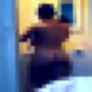 Félicité, 35 ans, connectée à Vaux-sur-Seine pour une rencontre coquine