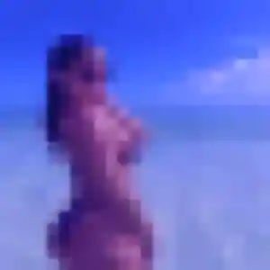 Photo de Ursule à Venasque (33 ans) - plan cul sans inscription