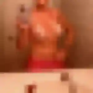 Photo perso de Jennifer, 35 ans à Vérin - rencontre coquine