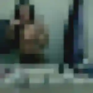 Photo exclusive de Adeola, 22 ans à Vernet-les-Bains - plan discret