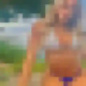 Adjoua, femme de 29 ans cherche plan cul à Verruyes