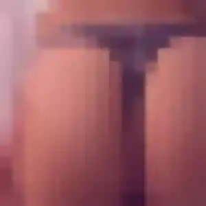 Amoin, 28 ans, connectée à Vias pour une rencontre coquine
