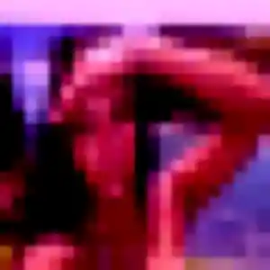 Contacte Njeri, 27 ans à Vif en privé