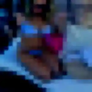 plan cul à Viglain : photo de Tessa, 44 ans - accès libre