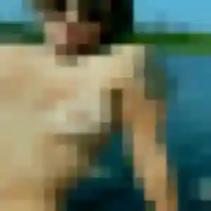 Photo sexy de Adjoavi, 24 ans à Vigny - plan discret