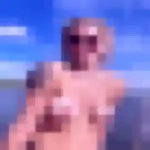 Photo privée de Safi, 34 ans à Villars - plan discret