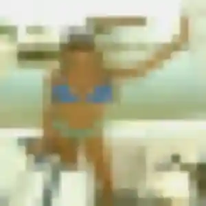 Lucinda, 43 ans, en ligne à Villebarou pour un plan cul
