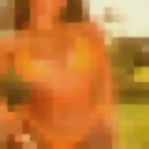 Découvre Nathalie, 38 ans à Villeneuve-les-Sablons en privé