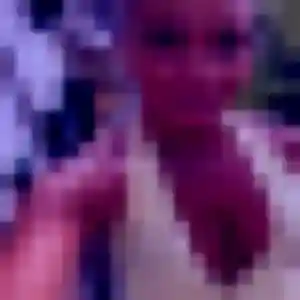 Lou, 24 ans, dispo pour plan cul à Villerbon