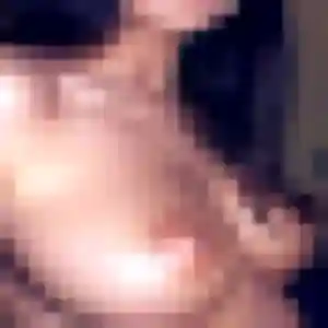 Lola, 24 ans, dispo pour plan cul à Villiers-le-Mahieu