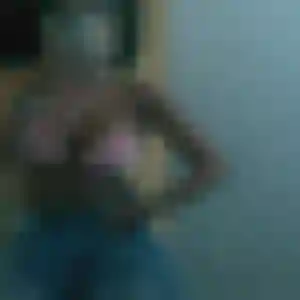 Zaïna, 36 ans, disponible à Vimory pour un plan cul