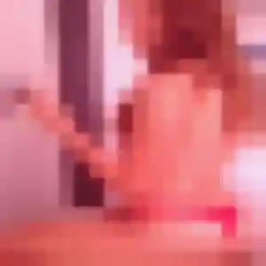 Zuri, 28 ans, en ligne à Vinsobres pour une rencontre coquine