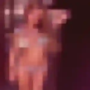 plan cul à Vinzelles : photo de Funke, 34 ans - accès libre