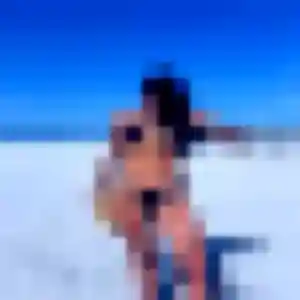 Photo privée de Karima, 30 ans à Viré - rencontre coquine