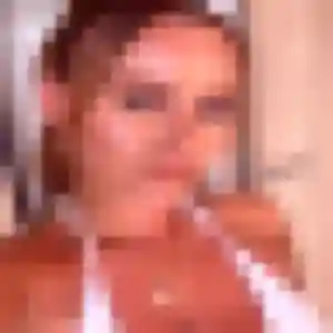 Inès, fille de 24 ans cherche plan cul à Vollore-Ville