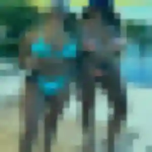 Découvre Rebecca, 34 ans à Vorey en privé
