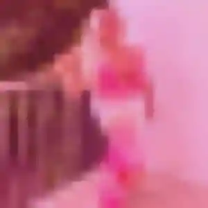 Jessica, 24 ans, disponible à Vouneuil-sous-Biard pour un plan cul