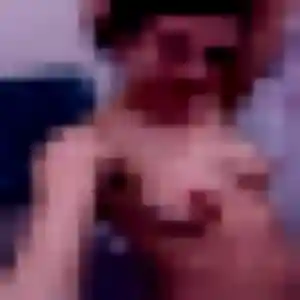 Rencontre Laura, 36 ans à Yolet en privé