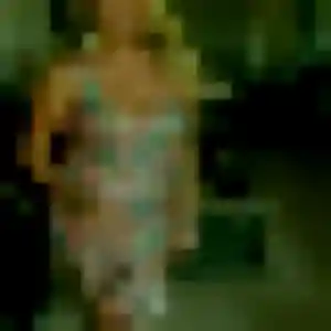 Tessa, 22 ans, connectée à Yssandon pour une rencontre coquine