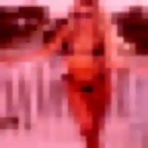 Louna, 27 ans, dispo pour plan cul à Yzernay